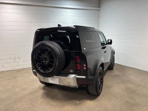 Used 2023 Land Rover Defender 90 S AWD/4WD image 7