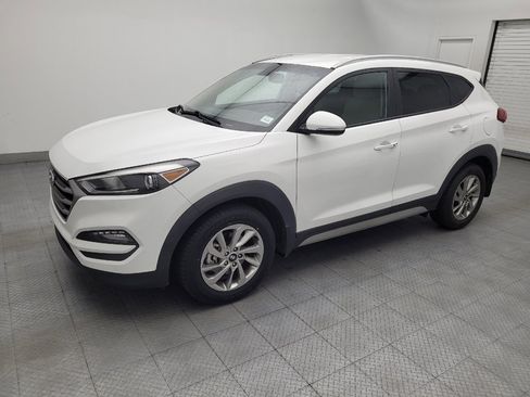 Used 2018 Hyundai Tucson SEL Plus w/ Cargo Package FWD image 2