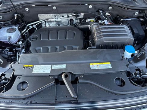 New 2026 Volkswagen Atlas SE image 21