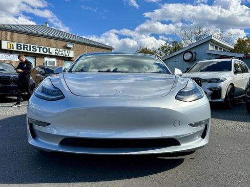 Used 2018 Tesla Model 3 Long Range image 2