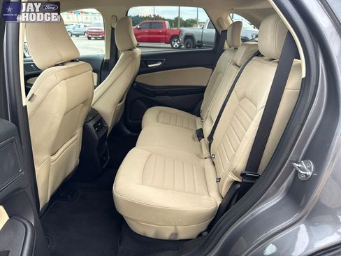 Used 2022 Ford Edge SE AWD/4WD image 25