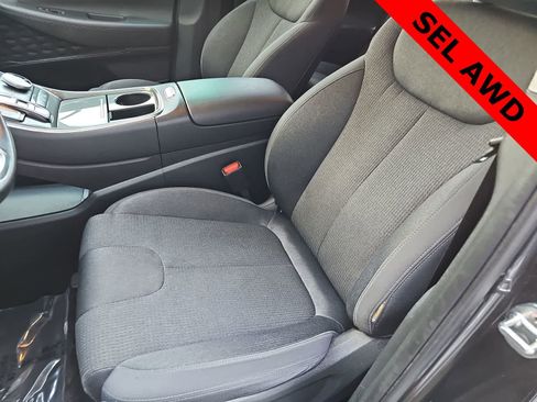 Used 2023 Hyundai Santa Fe SEL image 15