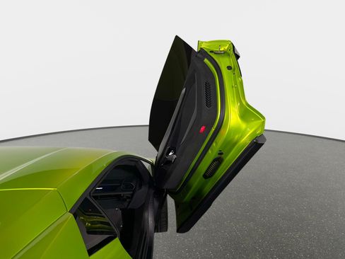 Used 2026 Lamborghini Revuelto AWD/4WD image 24