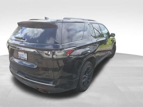 Used 2019 Chevrolet Traverse Premier w/ Redline Edition AWD/4WD image 4