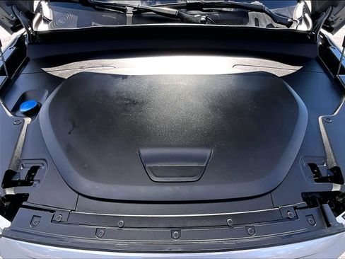 Used 2023 Volvo C40 P8 Recharge Plus AWD/4WD image 13