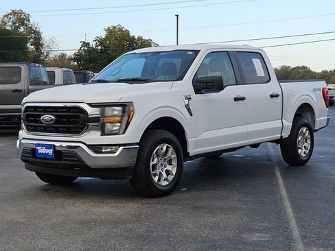 Used 2023 Ford F150 XLT image 4