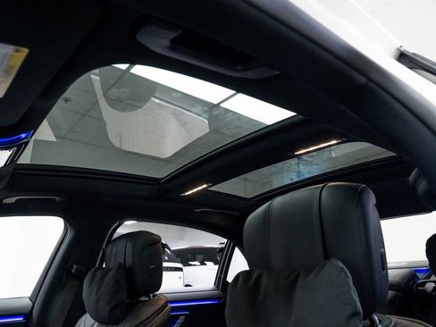 Used 2023 Mercedes-Benz S 580 S 580 image 15