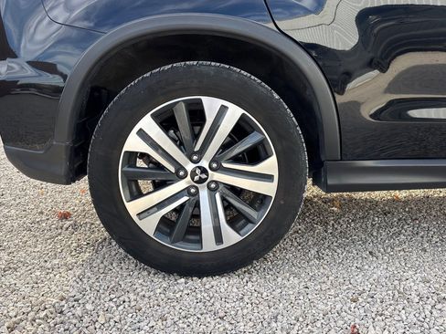 Used 2024 Mitsubishi Outlander Sport SE image 16