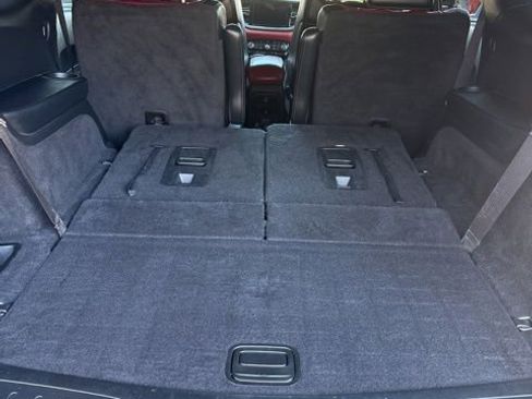 Used 2022 Dodge Durango R/T w/ Blacktop Package AWD/4WD image 13