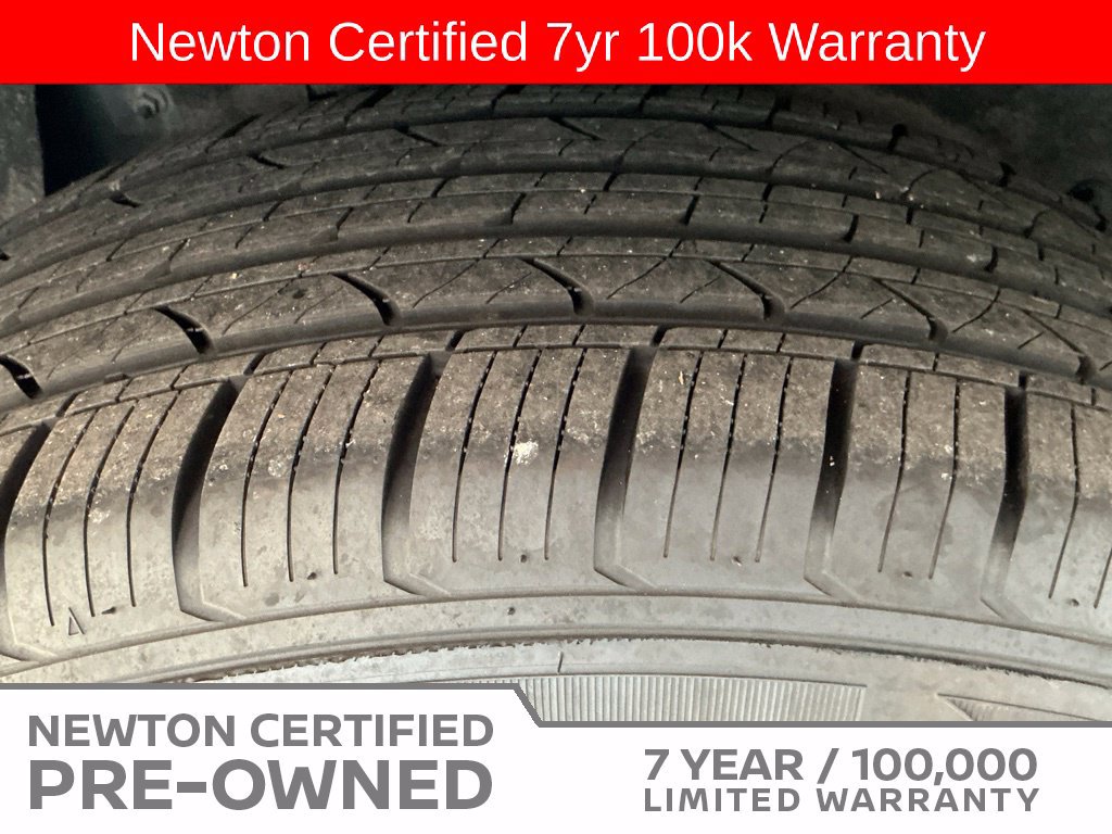 Used 2023 Nissan Pathfinder SL AWD/4WD image 49