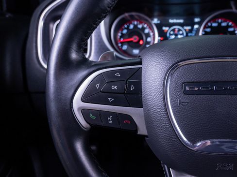 Used 2015 Dodge Charger SXT image 21