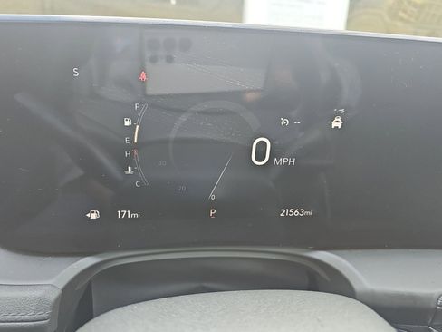 Used 2025 Buick Encore GX Preferred image 10