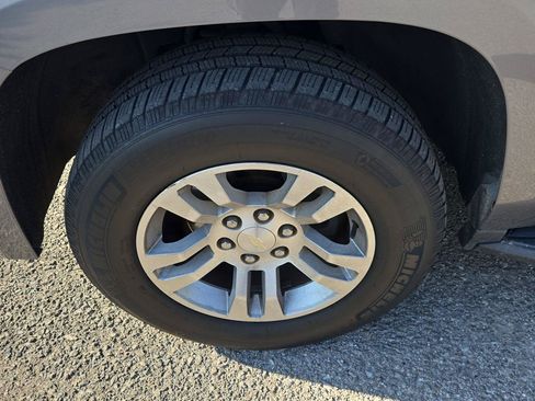 Used 2019 Chevrolet Tahoe LT AWD/4WD image 12