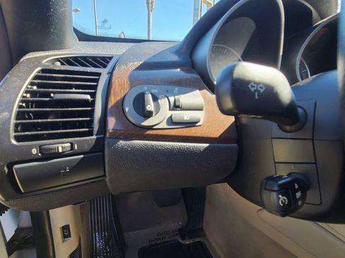 Used 2003 BMW Z4 2.5i image 24