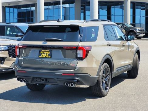 New 2026 Ford Explorer ST w/ Sun And Sound Package AWD/4WD image 4