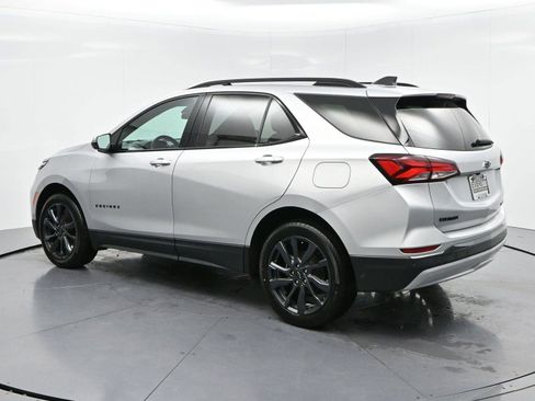 Used 2022 Chevrolet Equinox RS w/ Infotainment Package AWD/4WD image 5