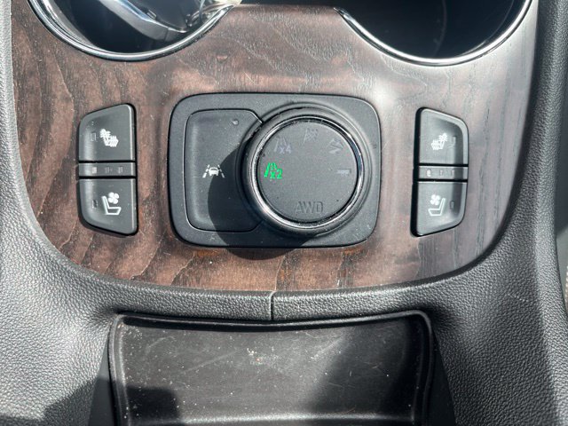 Used 2022 GMC Acadia Denali w/ Denali Ultimate Package AWD/4WD image 12