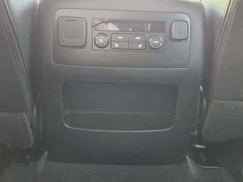 Used 2020 Chevrolet Suburban Premier w/ Max Trailering Package image 27