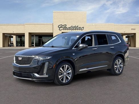 Used 2020 Cadillac XT6 Premium Luxury FWD image 33