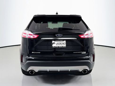 Used 2020 Ford Edge Titanium w/ Cargo Accessory Package FWD image 5