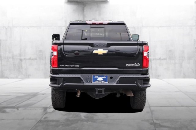 Used 2022 Chevrolet Silverado 3500 High Country w/ Z71 Off-Road Package AWD/4WD image 6