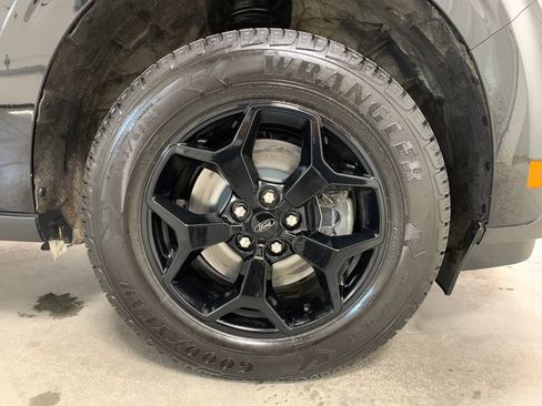 Used 2024 Ford Maverick Lariat w/ FX4 Off-Road Package AWD/4WD image 29