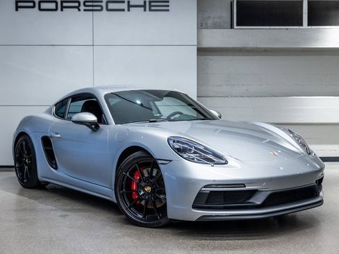Certified 2024 Porsche 718 Cayman GTS image 10