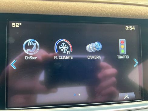 Used 2017 Cadillac XT5 Platinum w/ Driver Assist Package image 42