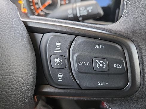 New 2026 Jeep Gladiator Willys AWD/4WD image 18