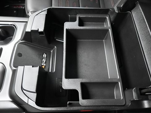 Used 2025 GMC Sierra 2500 AT4X AWD/4WD image 30