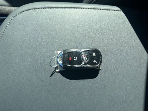 Used 2023 Buick Enclave Essence w/ Experience Buick Package image 45