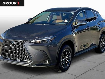 Used 2025 Lexus NX 250 FWD w/ Accessory Package (2T)
