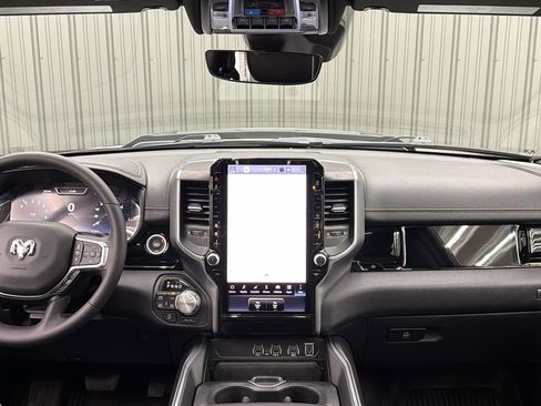 Used 2025 RAM 1500 Laramie w/ Night Edition image 38