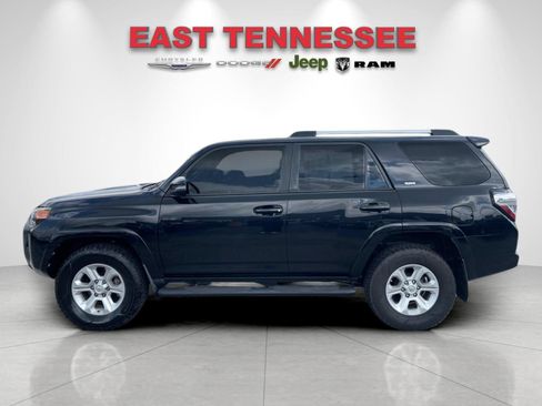Used 2019 Toyota 4Runner SR5 Premium AWD/4WD image 6