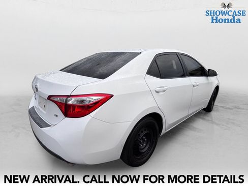 Used 2016 Toyota Corolla LE FWD image 5