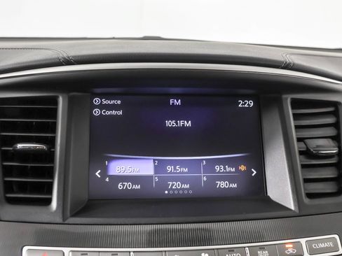 Used 2017 INFINITI QX60 Luxe w/ Premium Plus Package AWD/4WD image 29