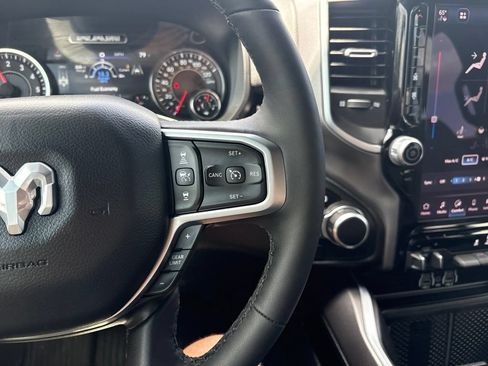 Used 2025 RAM 1500 Big Horn AWD/4WD image 21