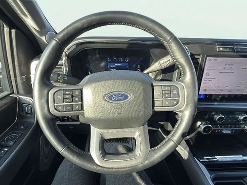 Certified 2024 Ford F250 Lariat w/ Lariat Ultimate Package image 14