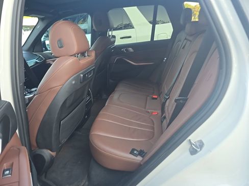 Used 2020 BMW X5 sDrive40i w/ Convenience Package RWD image 11