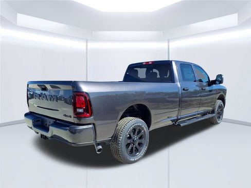 New 2026 RAM 2500 Tradesman AWD/4WD image 21