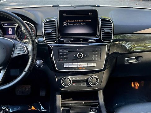 Used 2018 Mercedes-Benz GLE 350 4MATIC image 7