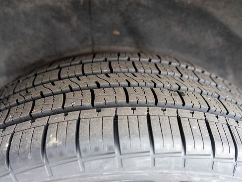 Used 2021 GMC Acadia Denali w/ Denali Ultimate Package image 39