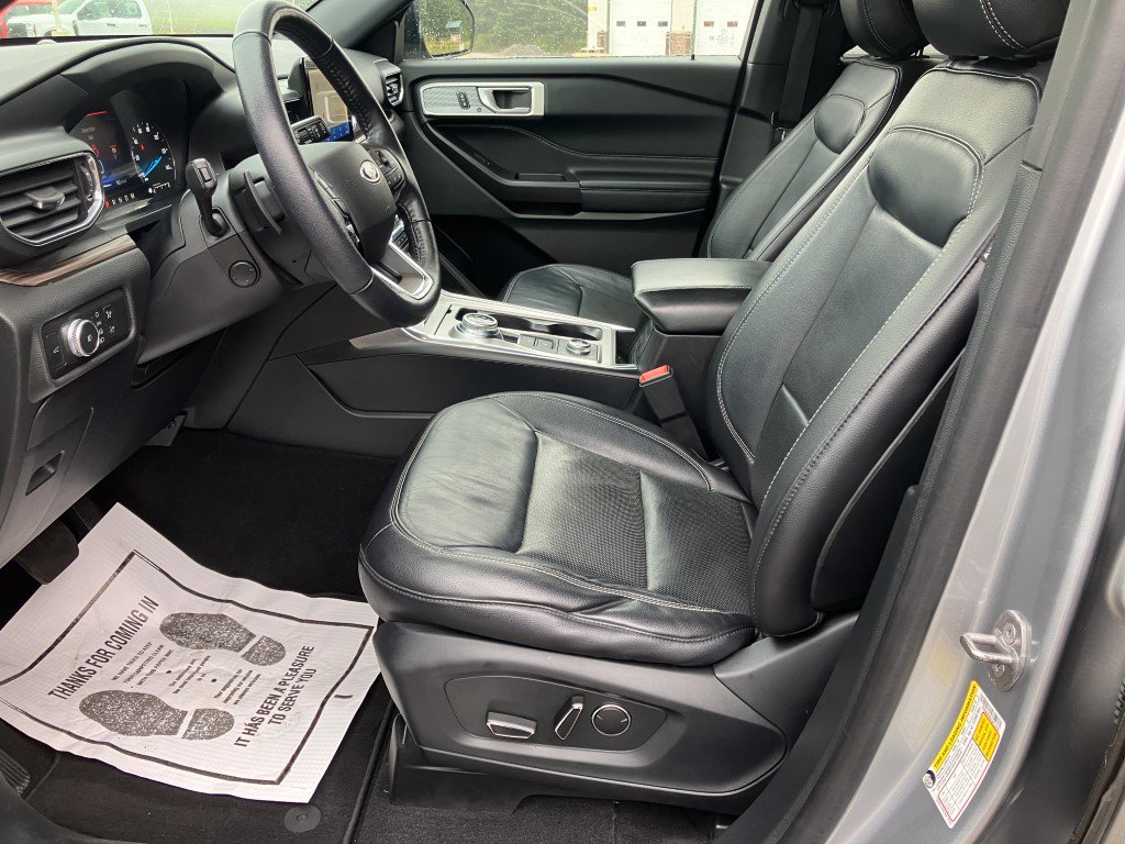 Used 2020 Ford Explorer Limited w/ Class III Trailer Tow Package AWD/4WD image 22