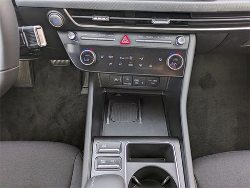 New 2025 Hyundai Sonata SEL image 18