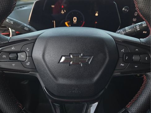 Used 2024 Chevrolet Trax RS w/ Driver Confidence Package image 20