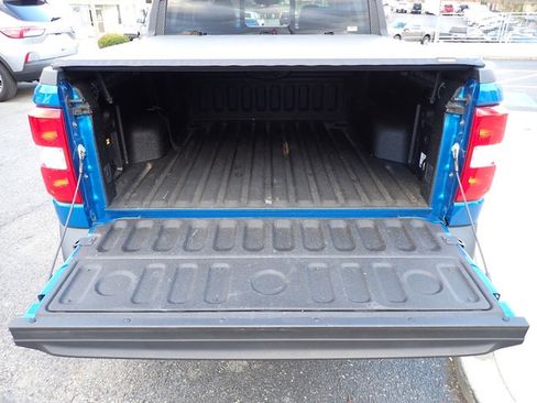 Certified 2022 Ford Maverick Lariat w/ Lariat Luxury Package image 6