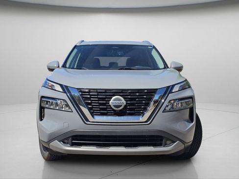 Used 2021 Nissan Rogue SL AWD/4WD image 3