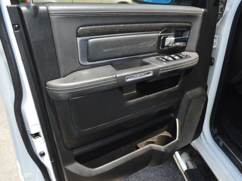 Used 2015 RAM 1500 Limited AWD/4WD image 14