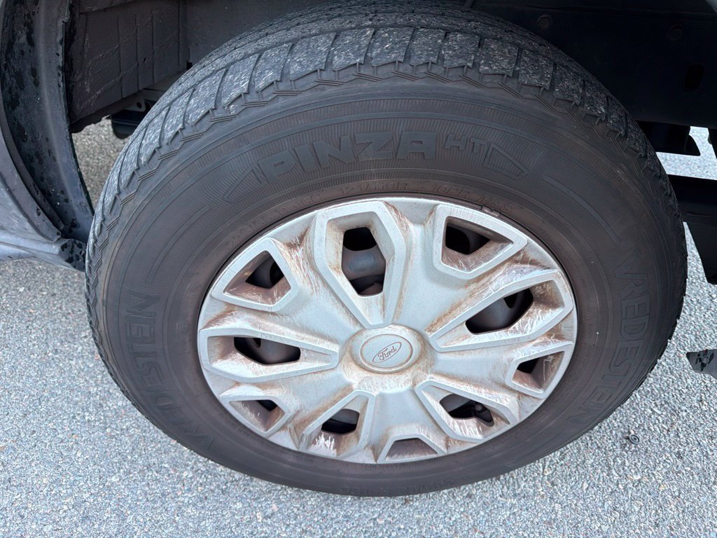 Used 2019 Ford Transit 350 XLT RWD image 3