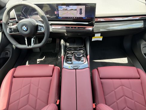 New 2027 BMW 530i RWD image 3